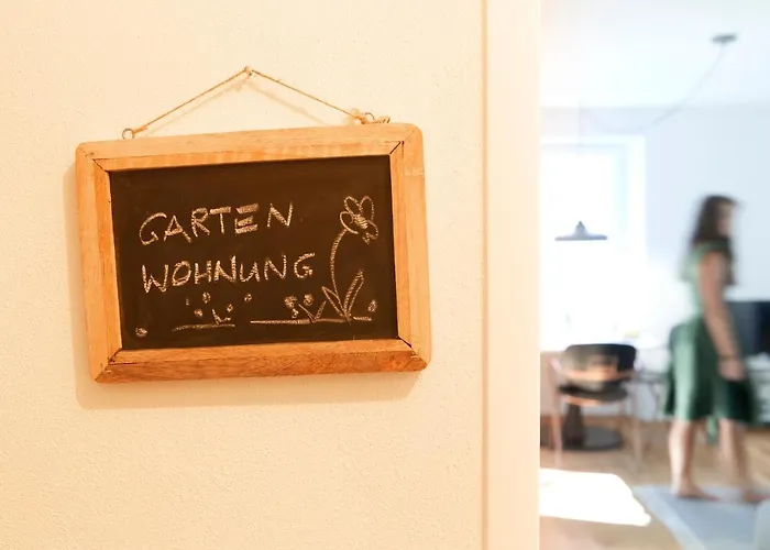Rotes Haus Bregenz Garten Wohnung