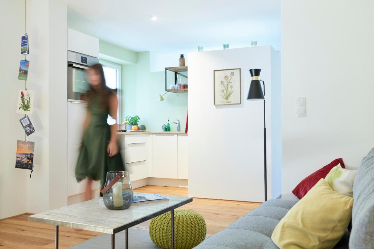 Apartment Rotes Haus Garten *
