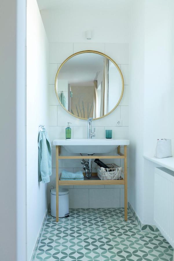 Apartment Rotes Haus Garten *